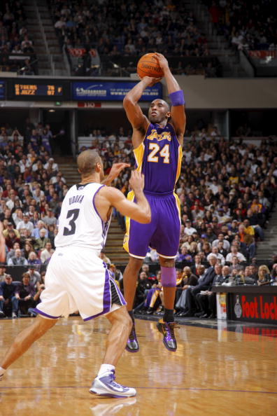 广西女孩超强球技燃爆全场